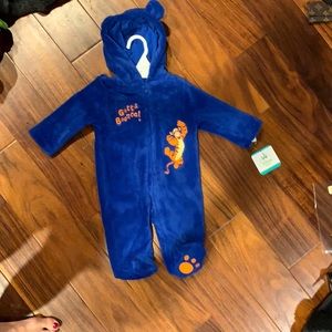 Disney Tigger velour onesie size 3-6 months